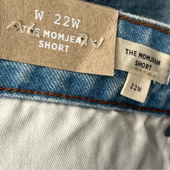 Madewell The Mom Jean Distressed Cutoff Denim Shorts Size 22W - Picture 5 of 5